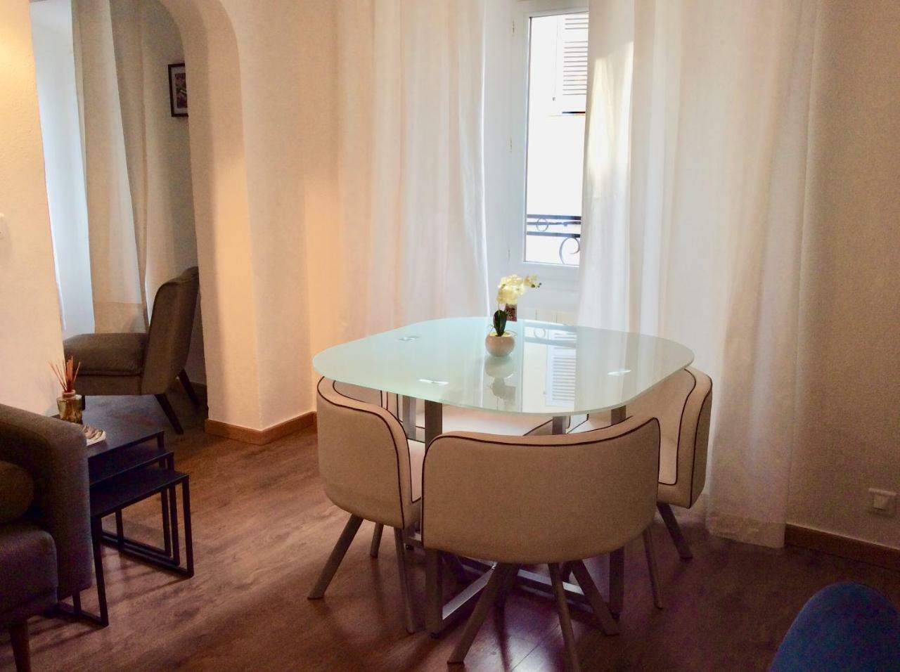 Doria Apartment *